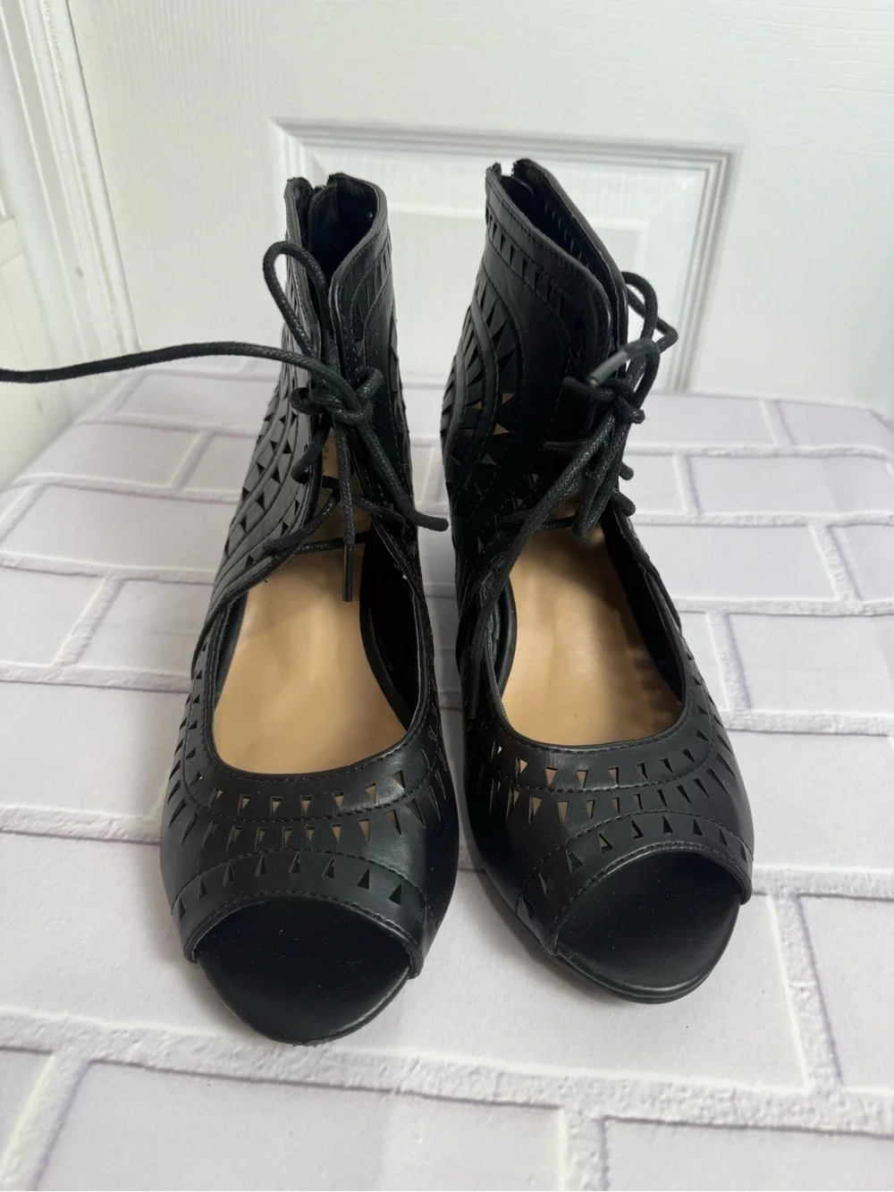 Bonnibel Black Cutout Lace-Up Wedge Sandals Peep Toe Size 9